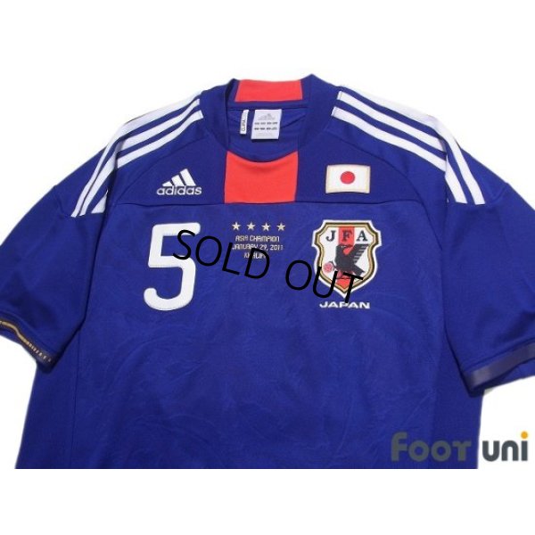 Photo3: Japan 2011 Home Shirt #5 Yuto Nagatomo Asian Cup 2011 Victory Commemorative Model