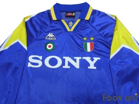 juventus 1996 away jersey