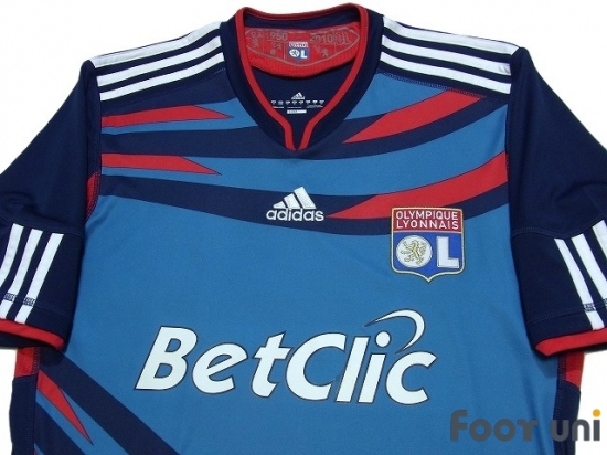 olympique lyon 3rd jersey