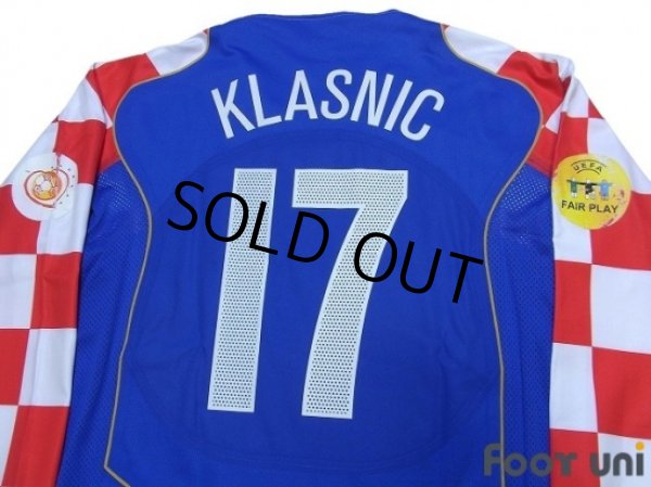 Photo4: Croatia Euro 2004 Away Authentic Long Sleeve Shirt #17 Klasnic UEFA Euro 2004 Patch / Badge Fair Play Patch / Badge (4)