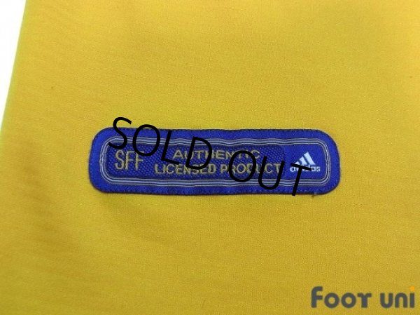 Photo8: Sweden Euro 2000 Home Shirt #20 Lasson UEFA Euro 2000 Patch/Badge Fair Play Patch/Badge (8)