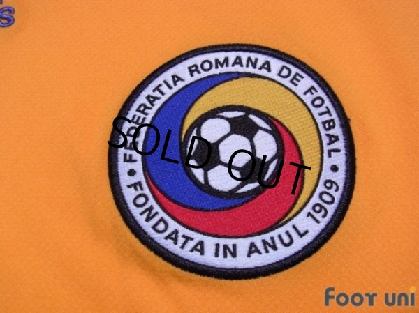 Photo4: Romania 2008 Home Shirt (4)