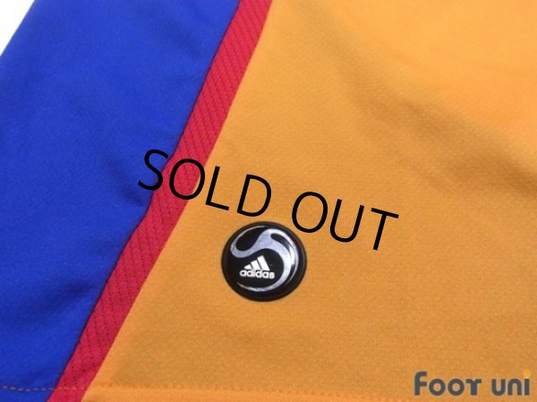 Photo5: Romania 2008 Home Shirt (5)