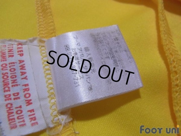 Photo7: Togo 2006 Home Shirt (7)