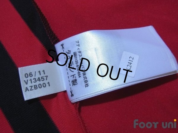 Photo7: AC Milan 2011-2012 Home Shirt #27 Prince Boateng Scudetto Patch/Badge Respect Patch/Badge (7)