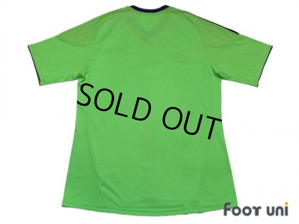 Photo2: Chelsea 2010-2011 3RD Shirt (2)