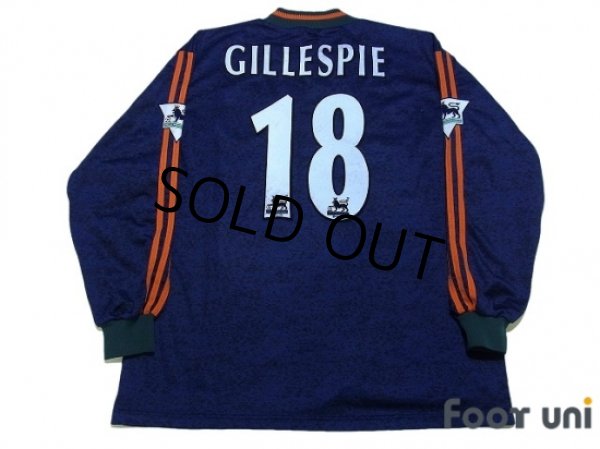 Newcastle 1997-1998 Away Long Sleeve Shirt #18 Gillespie The