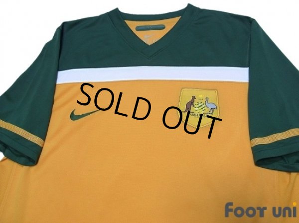Photo3: Australia 2010 Home Shirt w/tags (3)