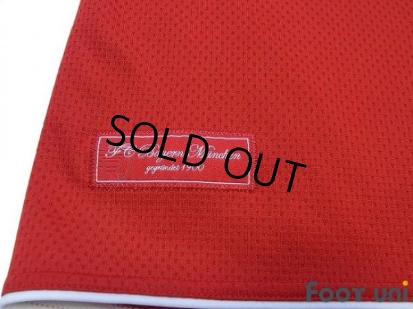 Photo6: Bayern Munchen 2009-2010 Home Shirt (6)