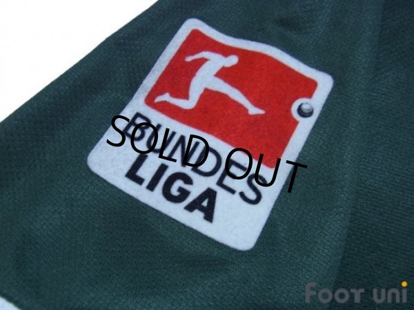 Photo6: Werder Bremen 2010-2011 Home Shirt Bundesliga Patch/Badge (6)