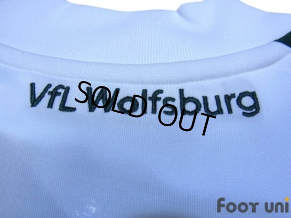 Photo8: VfL Wolfsburg 2010-2011 Home Shirt #13 Hasebe w/tags (8)