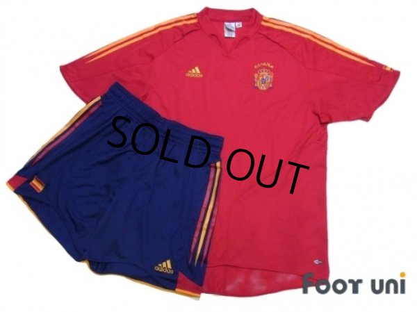 Photo1: Spain Euro 2004 Home Shirt and Shorts Set (1)