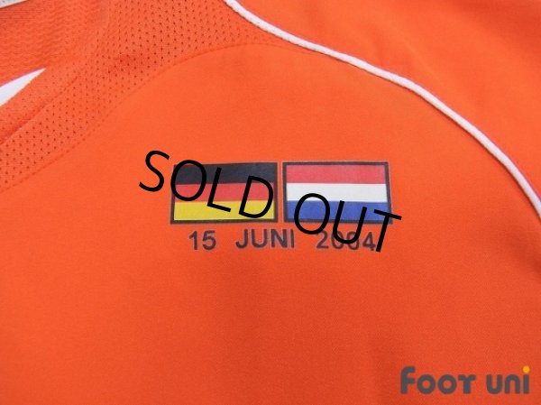 Photo7: Netherlands Euro 2004 Home Shirt #10 v.Nistelrooy UEFA Euro 2004 Patch/Badge UEFA Fair Play Patch/Badge (7)