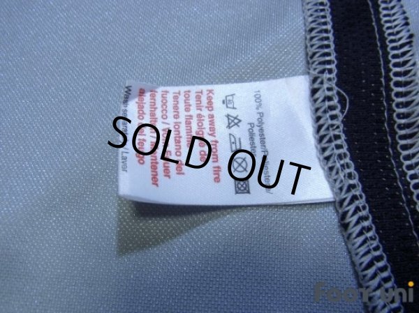 Photo7: Sheffield Wednesday 2004-2005 Away Shirt (7)