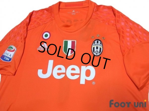 Photo3: Juventus 2016-2017 GK Shirt #1 Buffon w/tags Coppa Italia Patch/Badge Lega Calcio Serie A Tim Patch/Badge (3)