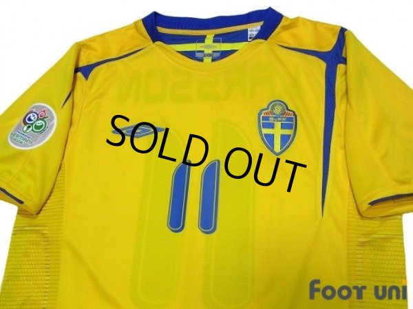 Photo3: Sweden 2006 Home Shirt #11 Larsson FIFA World Cup 2006 Germany Patch/Badge (3)