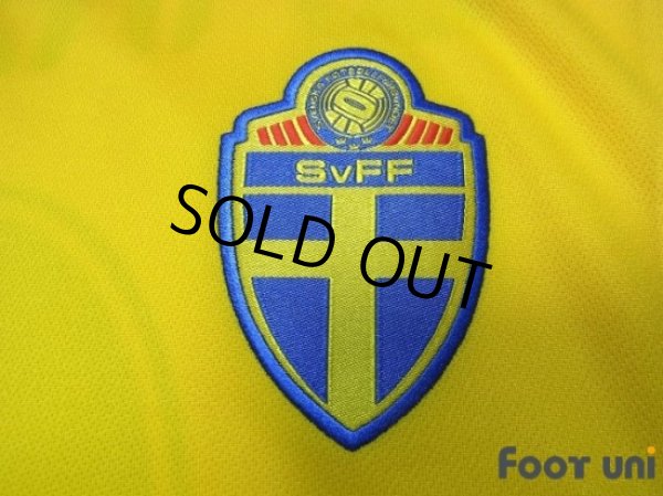 Photo6: Sweden 2006 Home Shirt #11 Larsson FIFA World Cup 2006 Germany Patch/Badge (6)