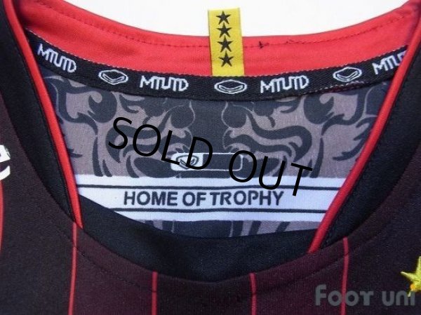 Photo4: Muangthong United FC 2012 Home Shirt (4)