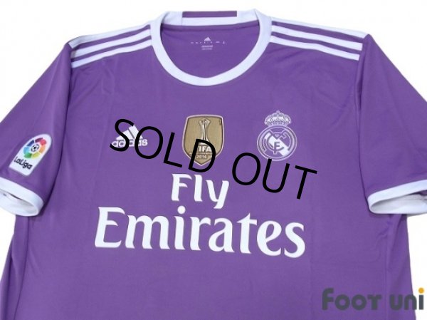 Photo3: Real Madrid 2016-2017 Away Shirt #11 Bale FIFA World Club Cup Champions 2016 Patch/Badge La Liga Patch/Badge (3)