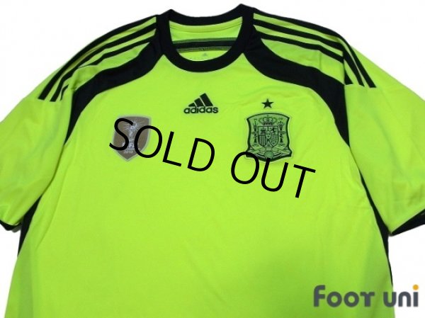 Photo3: Spain 2014 GK Shirt FIFA World Champions 2010 Patch/Badge (3)