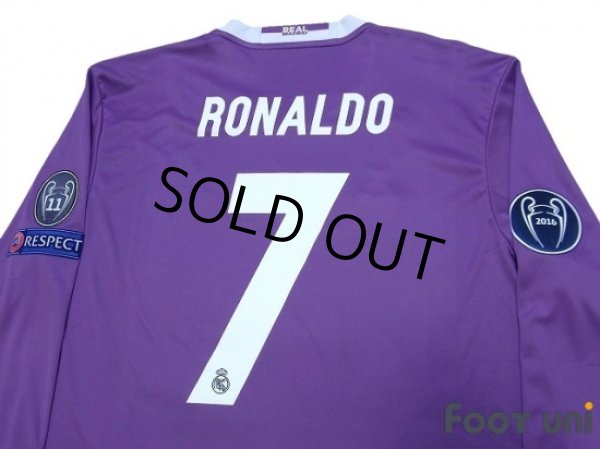 Photo4: Real Madrid 2016-2017 Away Long Sleeve Shirt #7 Ronaldo w/tags (4)