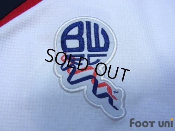 Photo6: Bolton Wanderers 2011-2012 Home Shirt #30 Ryo Miyaichi BARCLAYS PREMIER LEAGUE Patch/Badge w/tags (6)