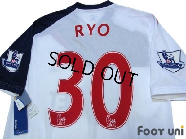 Photo4: Bolton Wanderers 2011-2012 Home Shirt #30 Ryo Miyaichi BARCLAYS PREMIER LEAGUE Patch/Badge w/tags (4)