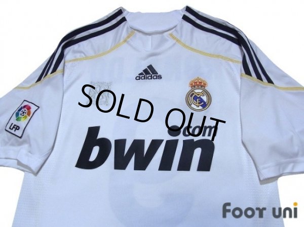 Photo3: Real Madrid 2009-2010 Home Shirt #9 Ronaldo LFP Patch/Badge (3)