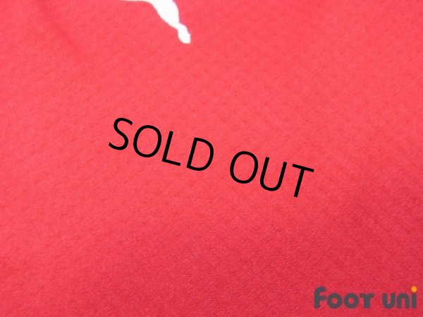 Photo8: Czech Republic 2010 Home Shirt (8)