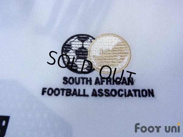Photo7: South Africa 2002 Home Shirt #17 McCarthy 2002 FIFA World Cup Korea Japan Patch/Badge (7)