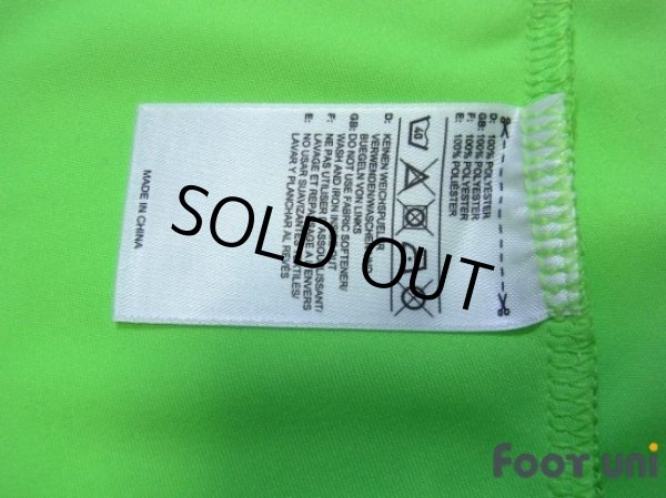 Photo7: Chelsea 2010-2011 3rd Shirt w/tags (7)