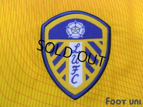 Photo6: Leeds United AFC 2002-2003 Away Shirt #17 Alan Smith The F.A. Premier League Patch/Badge w/tags (6)