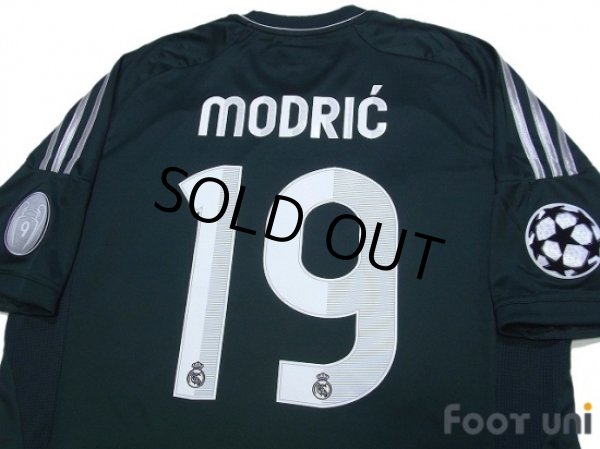 Photo4: Real Madrid 2012-2013 3rd Shirt #19 Modric Champions League Patch/Badge w/tags (4)