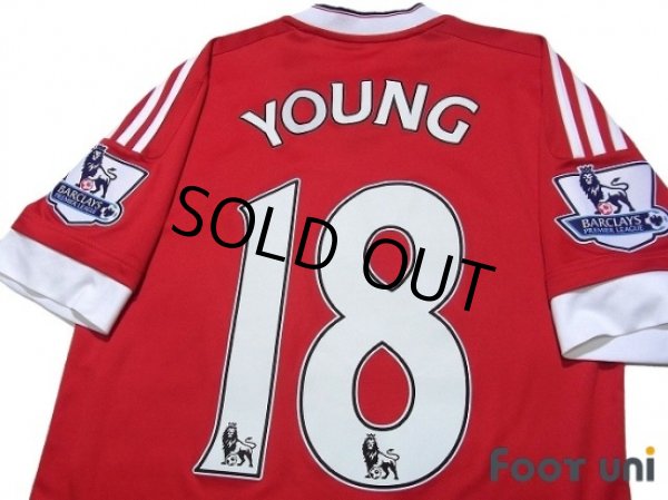 Photo4: Manchester United 2015-2016 Home Shirt #18 Young BARCLAYS PREMIER LEAGUE Patch/Badge (4)