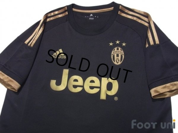 Photo3: Juventus 2015-2016 3rd Shirt #8 Marchisio (3)