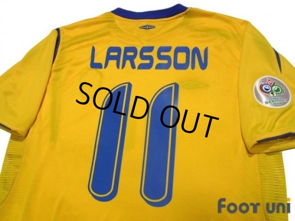 Photo4: Sweden 2006 Home Shirt #11 Larsson FIFA World Cup 2006 Germany Patch/Badge (4)