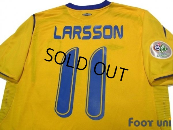 Photo4: Sweden 2006 Home Shirt #11 Larsson FIFA World Cup 2006 Germany Patch/Badge (4)
