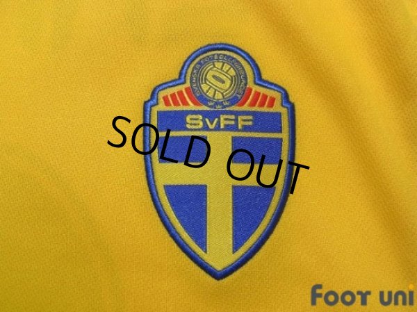 Photo6: Sweden 2006 Home Shirt #11 Larsson FIFA World Cup 2006 Germany Patch/Badge (6)