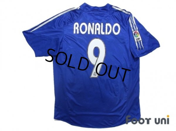 Photo2: Real Madrid 2004-2005 3rd Shirt #9 Ronaldo LFP Patch/Badge (2)