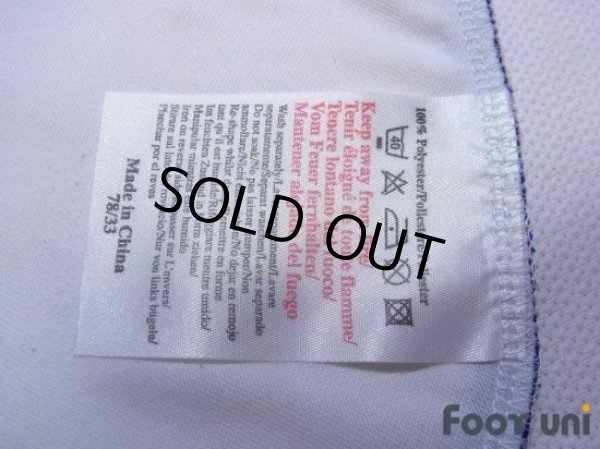 Photo7: Olympique Lyonnais 2002-2004 Home Shirt (7)