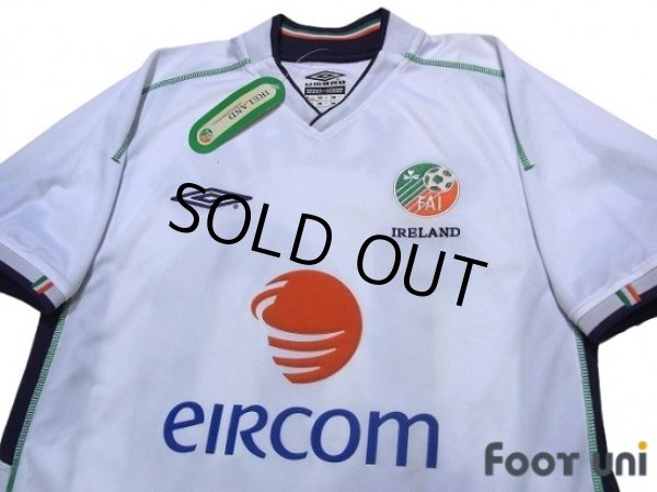 Photo3: Ireland 2002 Away Shirt #10 Robbie Keane w/tags (3)