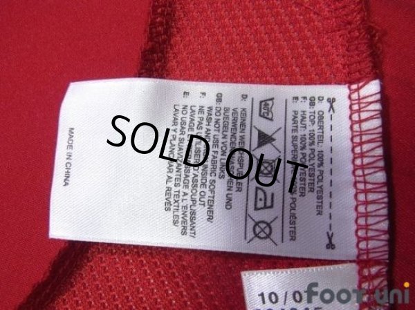 Photo8: Denmark 2008 Home Shirt #11 Bendtner (8)