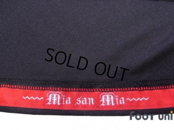 Photo8: Bayern Munchen 2011-2012 3rd Shirt w/tags (8)