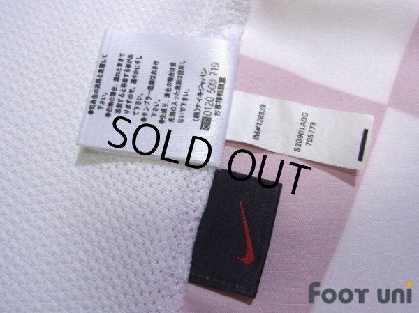 Photo7: Croatia 2002 Home Shirt (7)