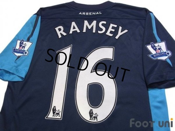 Photo4: Arsenal 2011-2012 Away Shirt #16 Ramsey BARCLAYS PREMIER LEAGUE Patch/Badge (4)