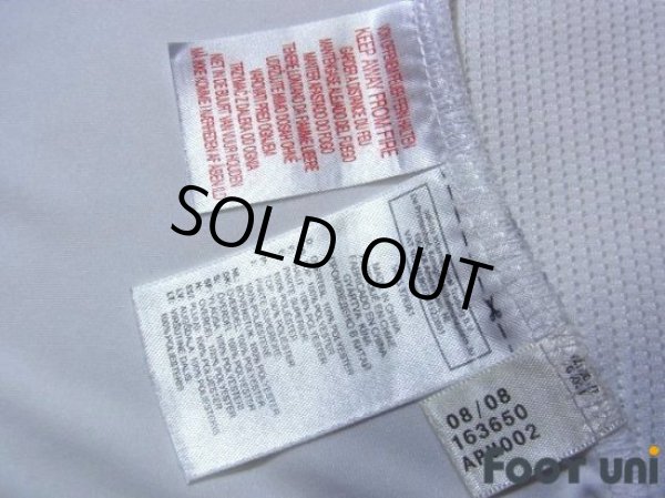 Photo8: Germany 2010 Home Shirt #8 Ozil (8)