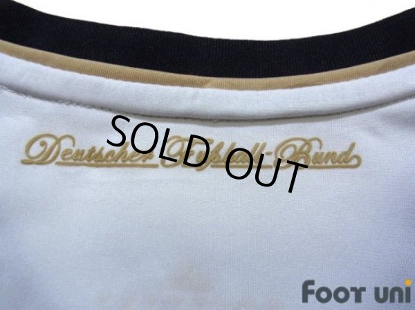 Photo7: Germany 2010 Home Shirt #8 Ozil (7)