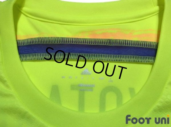 Photo5: Japan 2015 Away Shirt #8 Hiroshi Kiyotake AFC ASIAN CUP Australia 2015 Patch/Badge (5)