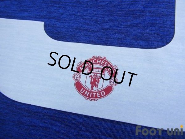 Photo6: Manchester United 2016-2017 Away Shirt #3 Eric Bailly EL Patch/Badge (6)