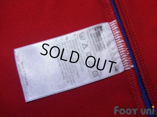 Photo8: Spain 2011 Home Shirt FIFA World Champions 2010 Patch/Badge (8)